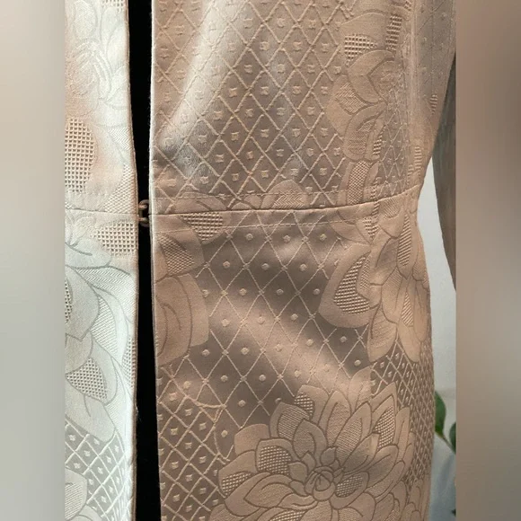 Gorgeous! Talbots Car Coat Floral Jacquard Long Line Jacket Vanilla Off-White 8P - Picture 6 of 16